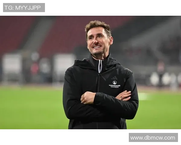 德国足球历史上的传奇球星回顾与成就分析